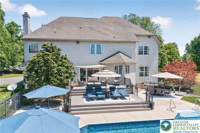 25 Melchor Drive, Williams Twp, PA 18042