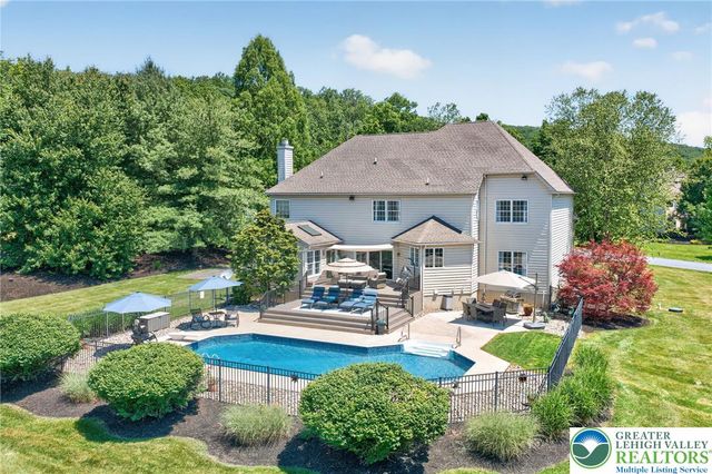25 Melchor Drive, Williams Twp, PA 18042