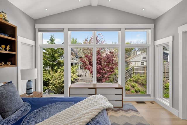 170 Bradford St Ext 2, Provincetown, MA 02657