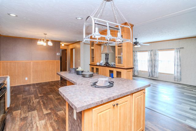 126 Brooks Lane, Georgetown, KY 40324