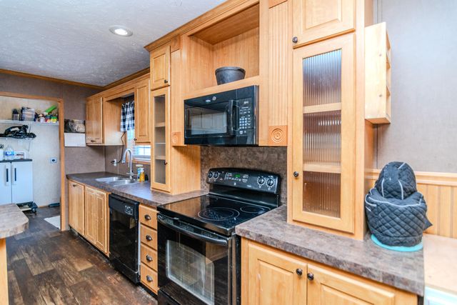 126 Brooks Lane, Georgetown, KY 40324