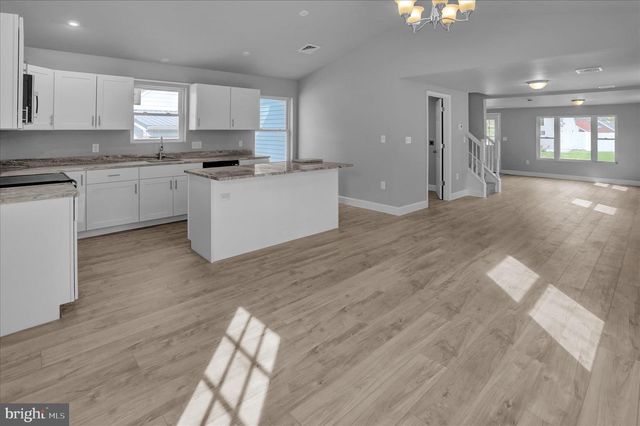1006 MIDWAY AVE, Temple, PA 19560