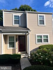 1105 CAMBRIDGE CT, Palmyra, PA 17078