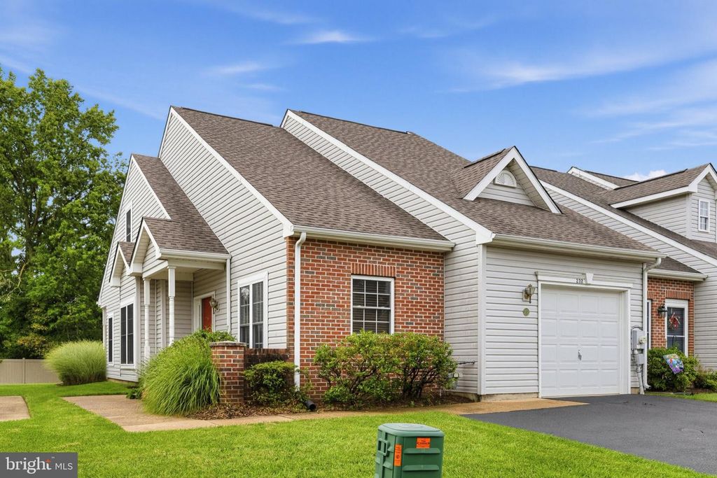232 GLADSTONE WAY, Bear, DE 19701