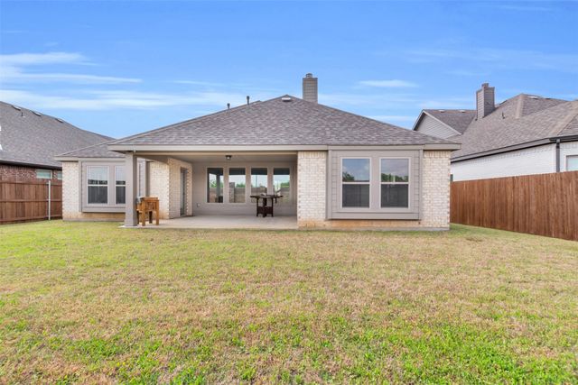 2716 Richard Street, Burleson, TX 76028