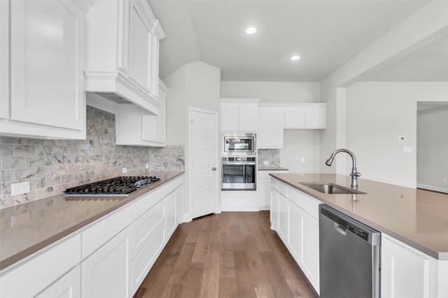 2716 Richard Street, Burleson, TX 76028