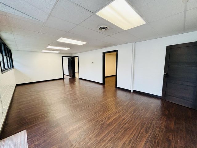 1701 S Campbell Avenue, Springfield, MO 65807