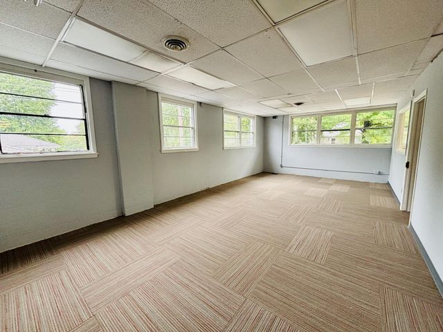 1701 S Campbell Avenue, Springfield, MO 65807