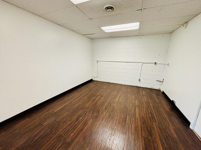 1701 S Campbell Avenue, Springfield, MO 65807