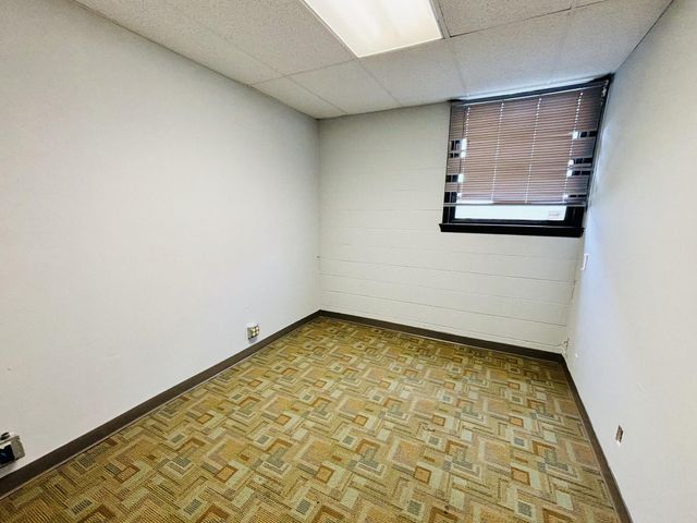 1701 S Campbell Avenue, Springfield, MO 65807