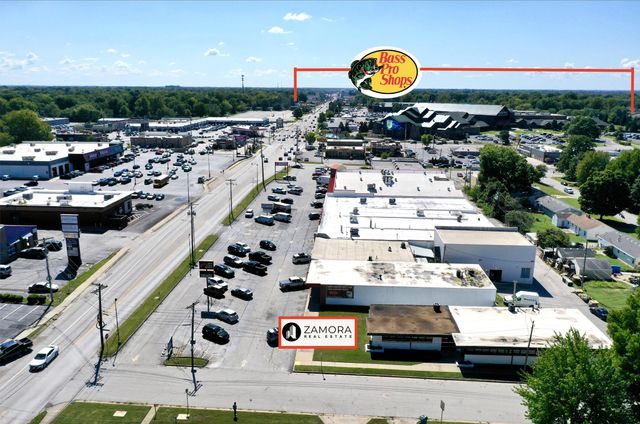 1701 S Campbell Avenue, Springfield, MO 65807