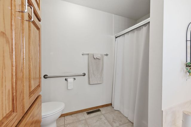 125 N 263rd, Garden Plain, KS 67050