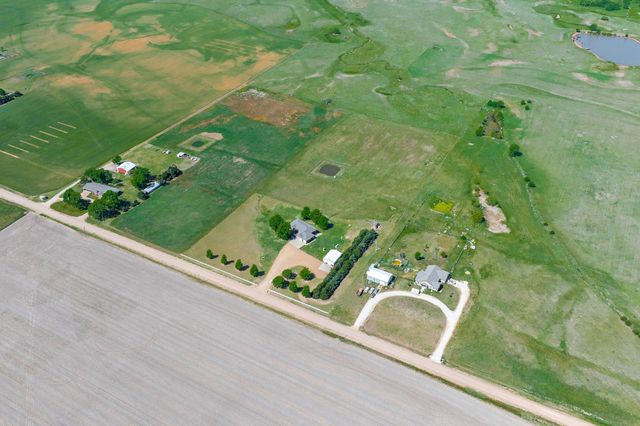 125 N 263rd, Garden Plain, KS 67050