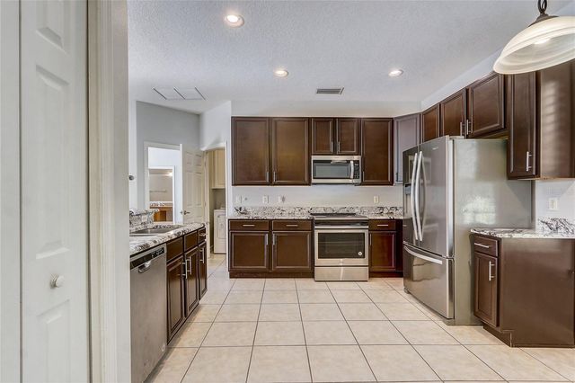 933 CASS AVENUE, Oviedo, FL 32765