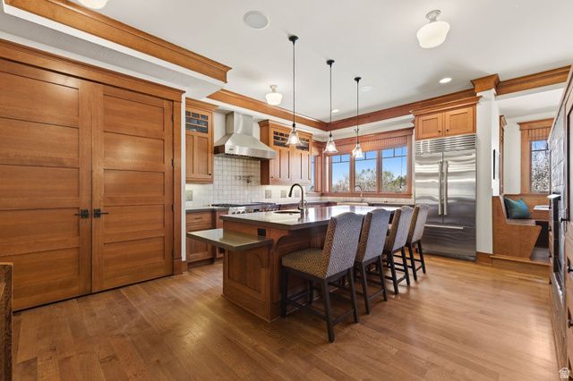 16 SNOW FOREST LN, Sandy, UT 84092