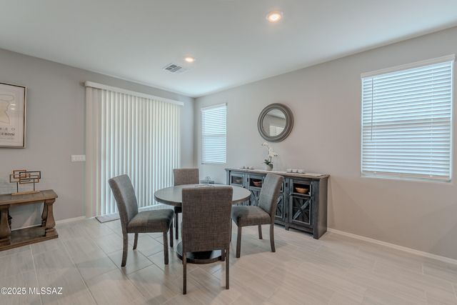 10245 S Wheel Spoke Lane, Vail, AZ 85641