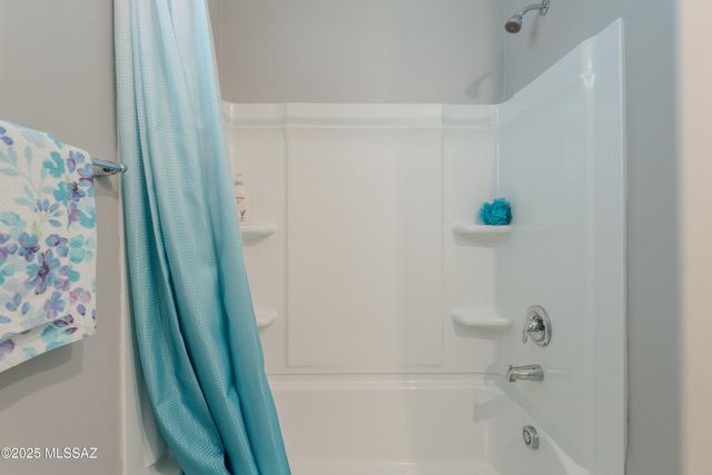 10245 S Wheel Spoke Lane, Vail, AZ 85641