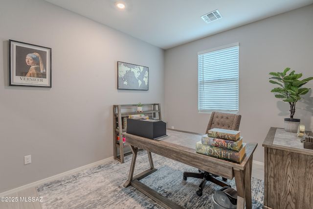 10245 S Wheel Spoke Lane, Vail, AZ 85641