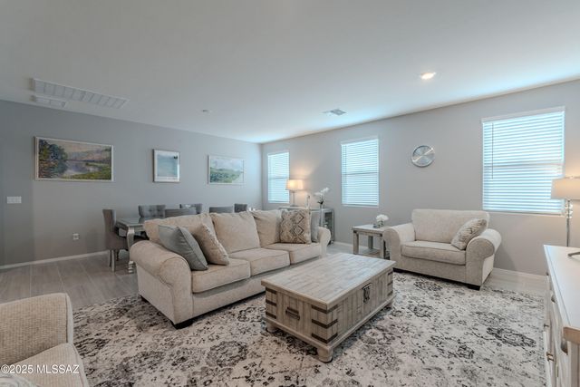 10245 S Wheel Spoke Lane, Vail, AZ 85641