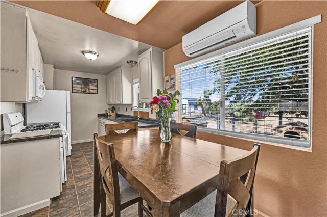 7817 Valley Vista Avenue, Yucca Valley, CA 92284