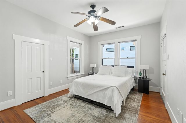 726 Haines Avenue, Dallas, TX 75208