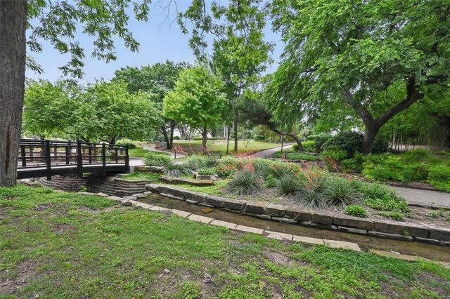 726 Haines Avenue, Dallas, TX 75208