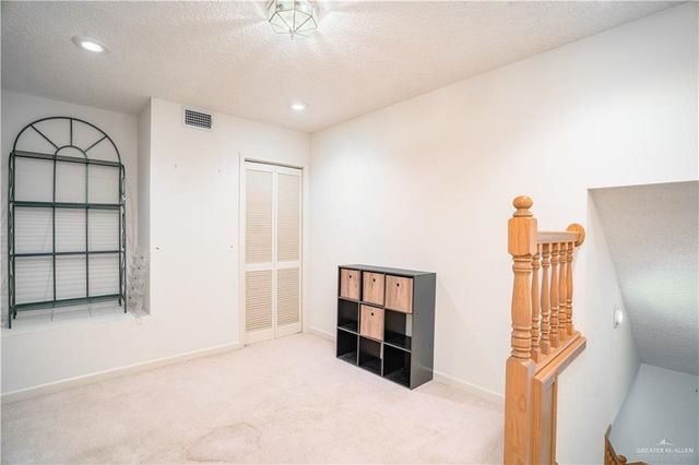 501 W Esperanza Avenue, Mcallen, TX 78501