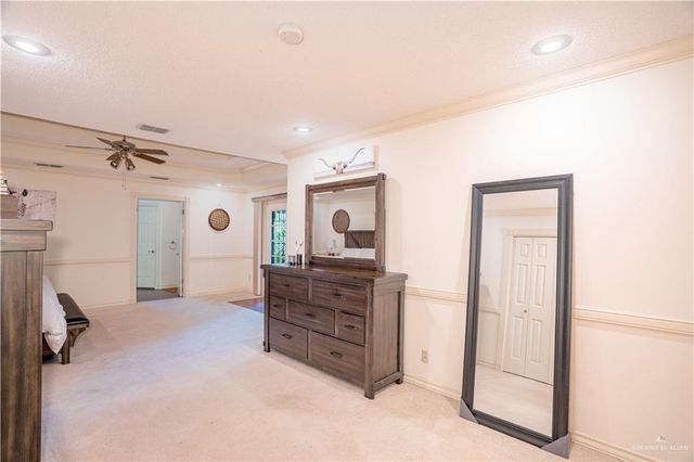 501 W Esperanza Avenue, Mcallen, TX 78501