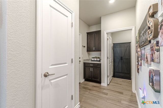 138 Harborside Drive 101, San Marcos, TX 78666
