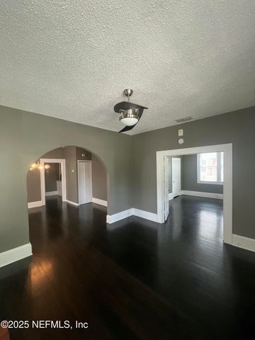 2929 FORBES Street, Jacksonville, FL 32205