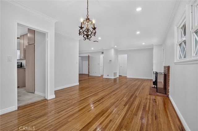 10343 Memory Park, San Fernando, CA 91345