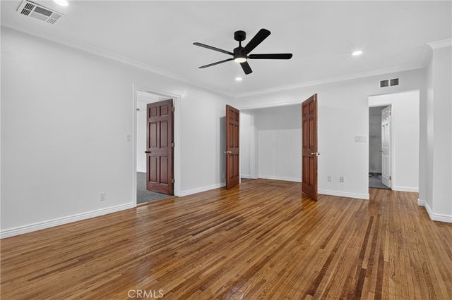 10343 Memory Park, San Fernando, CA 91345