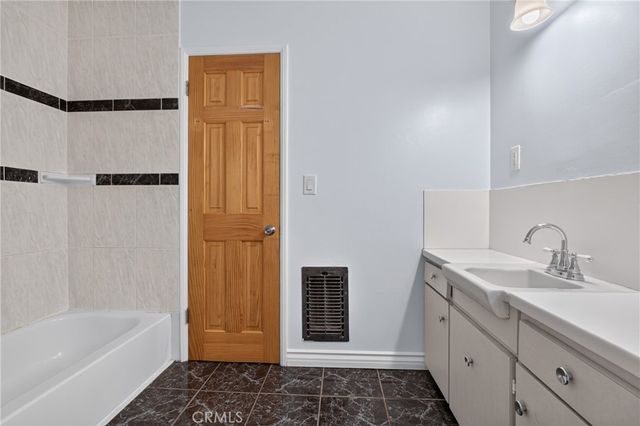 10343 Memory Park, San Fernando, CA 91345