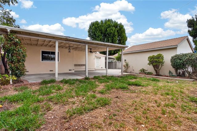 10343 Memory Park, San Fernando, CA 91345