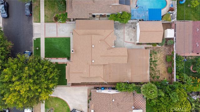 10343 Memory Park, San Fernando, CA 91345