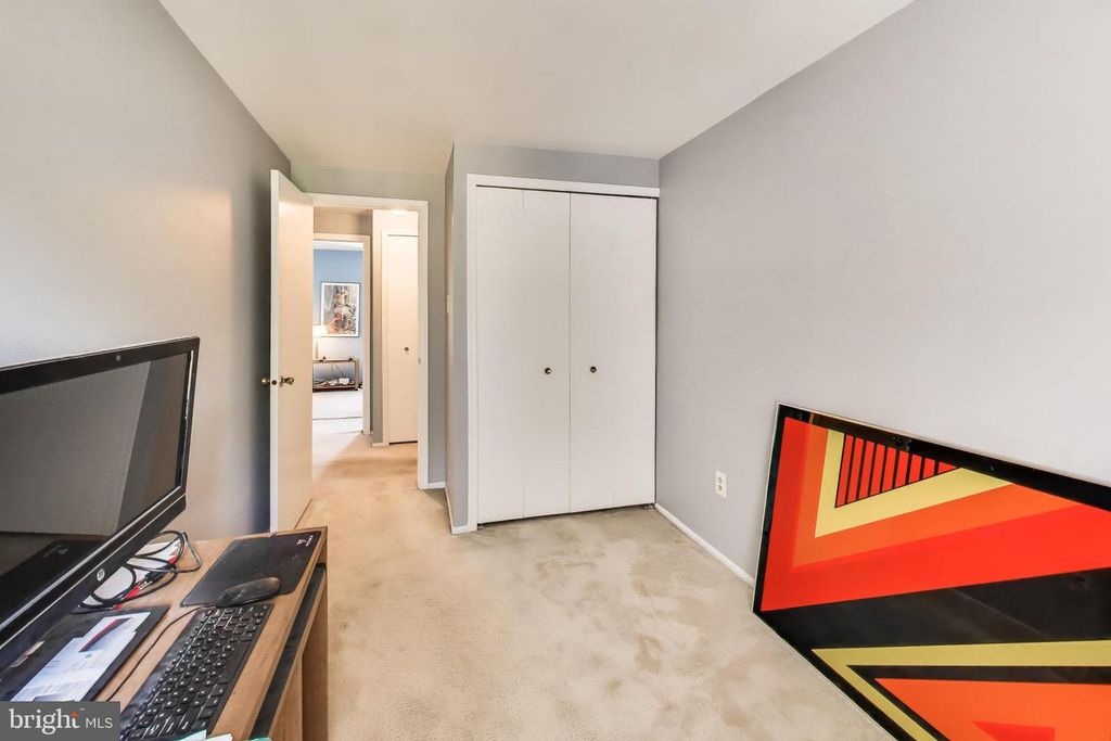 Image 14 of property listing at 2318 MITCHELLVILLE RD, Bowie, MD 20716