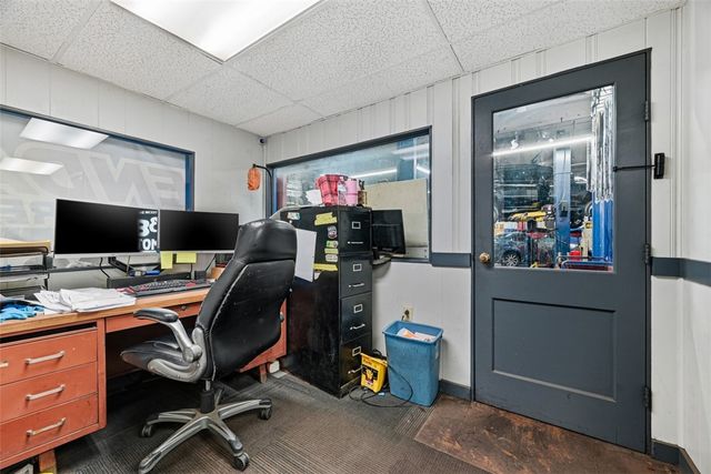 4301 Main St, Bloomfield, PA 15224