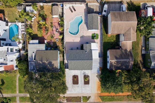 6531 2ND AVENUE S, St Petersburg, FL 33707