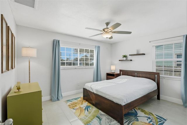 6531 2ND AVENUE S, St Petersburg, FL 33707