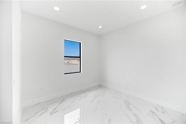 1013 Anson AVE, Lehigh Acres, FL 33971