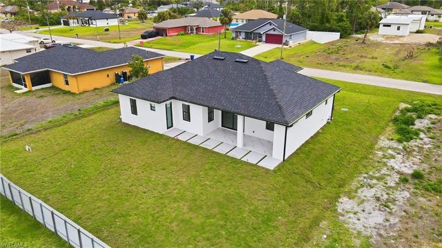 1013 Anson AVE, Lehigh Acres, FL 33971