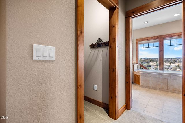 16030 SW Canyon View Place, Terrebonne, OR 97760