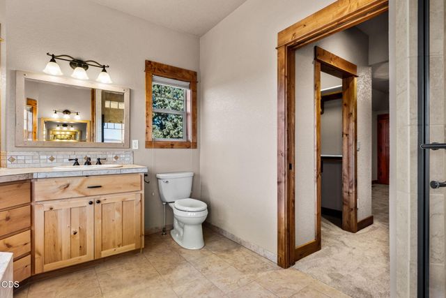 16030 SW Canyon View Place, Terrebonne, OR 97760