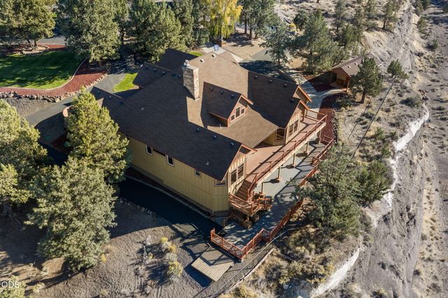 16030 SW Canyon View Place, Terrebonne, OR 97760