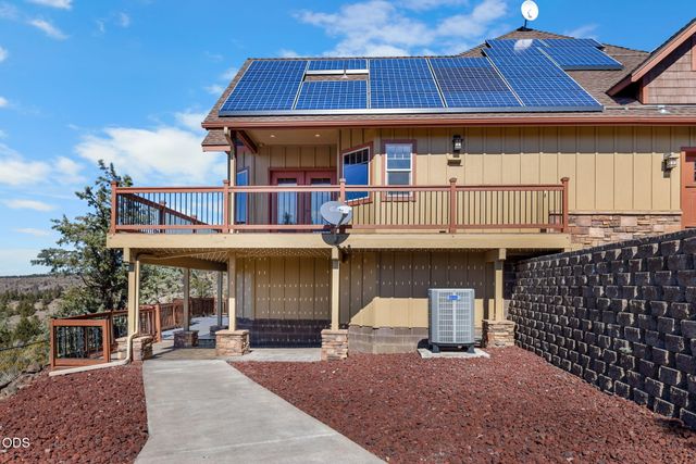 16030 SW Canyon View Place, Terrebonne, OR 97760