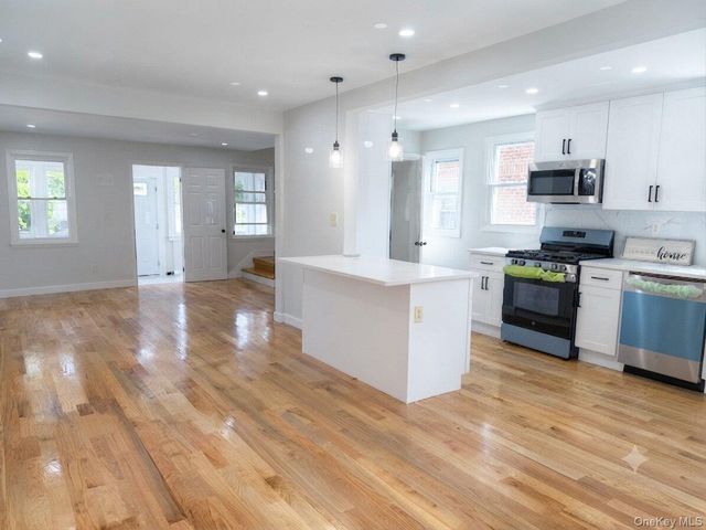 2431 Deerfield Road, Far Rockaway, NY 11691