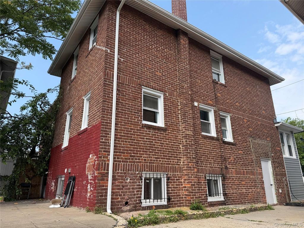 2431 Deerfield Road, Far Rockaway, NY 11691 — photo 3