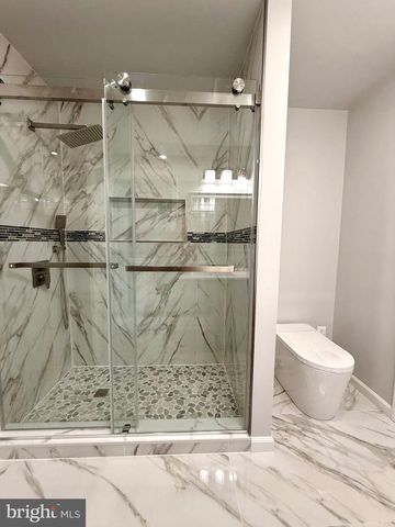 1874 TIGER LILY CIR, Woodbridge, VA 22192