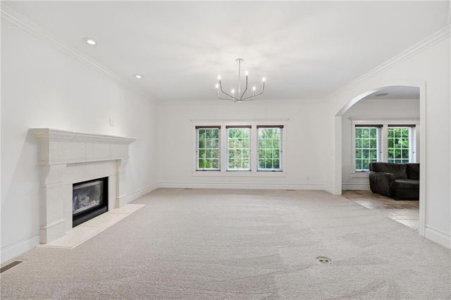 16199 Overbrook Lane, Stilwell, KS 66085