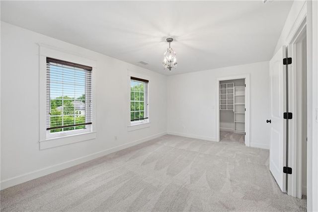 16199 Overbrook Lane, Stilwell, KS 66085